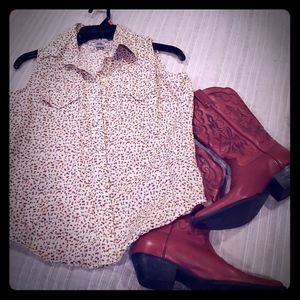 Wrangler Pearl snap sleeveless top